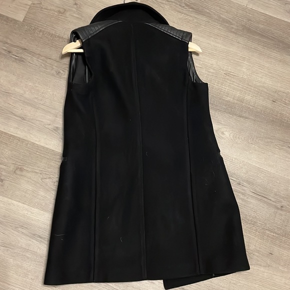 BCBG sleeveless trench open jacket - Picture 6 of 6